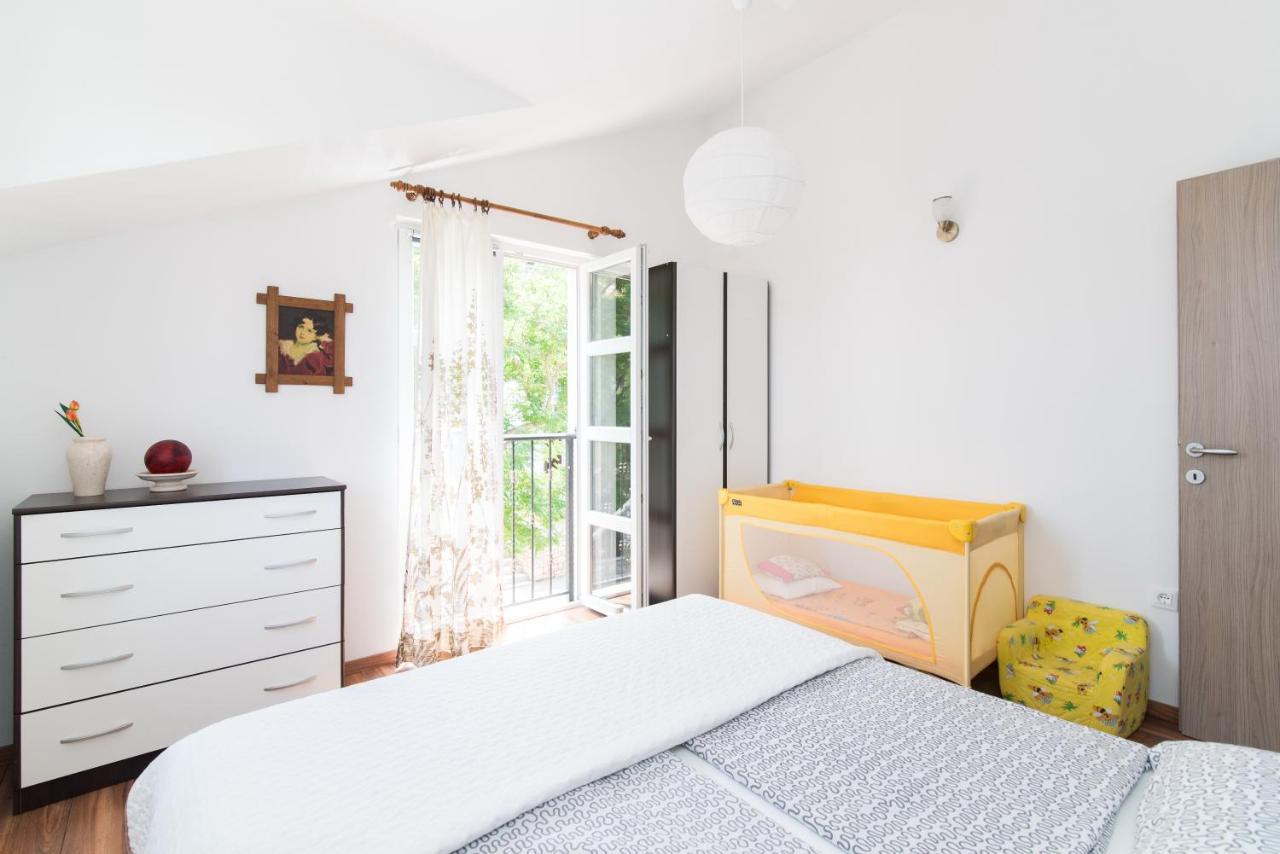 Apartments Mare Postira Εξωτερικό φωτογραφία