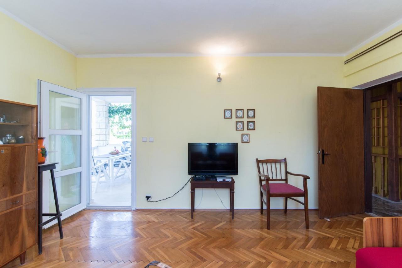 Apartments Mare Postira Εξωτερικό φωτογραφία