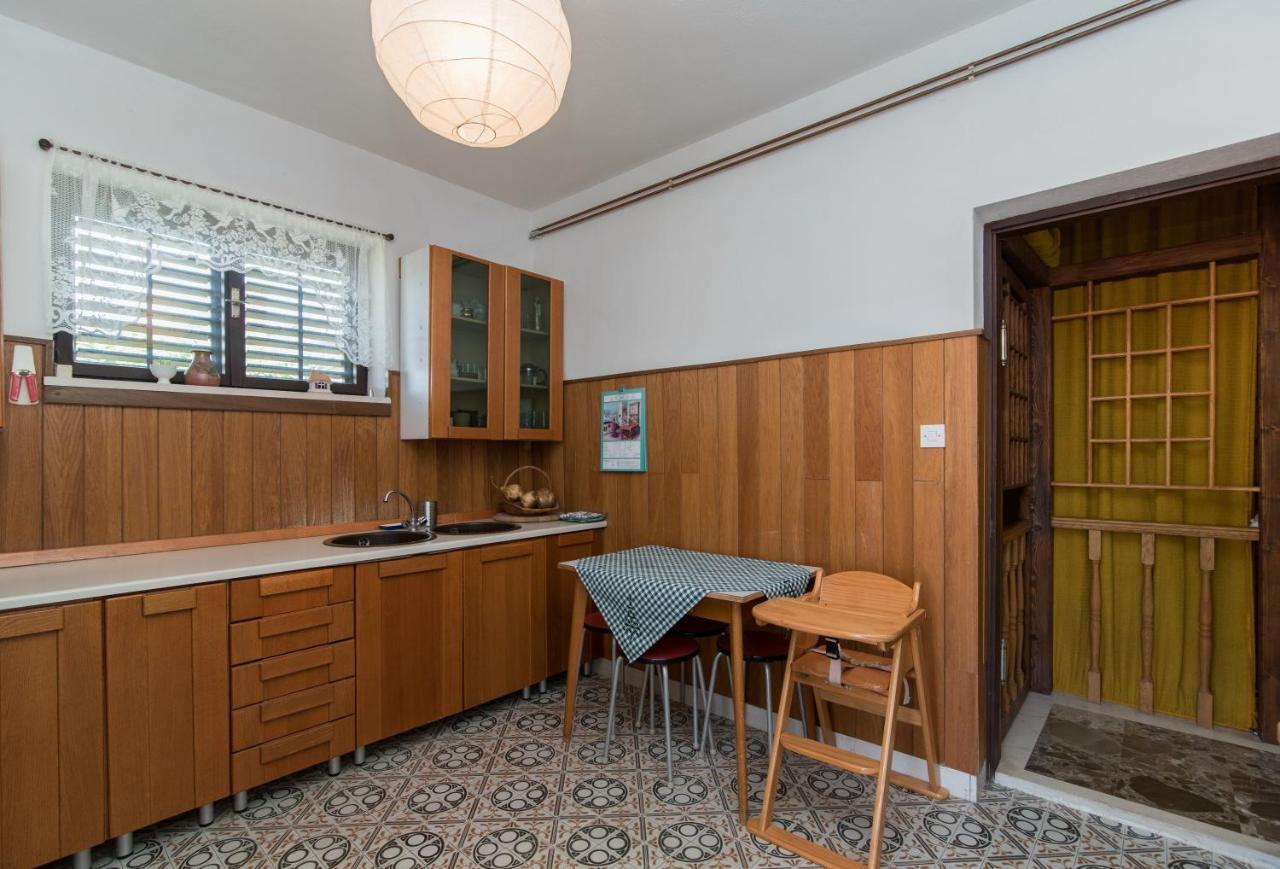 Apartments Mare Postira Εξωτερικό φωτογραφία